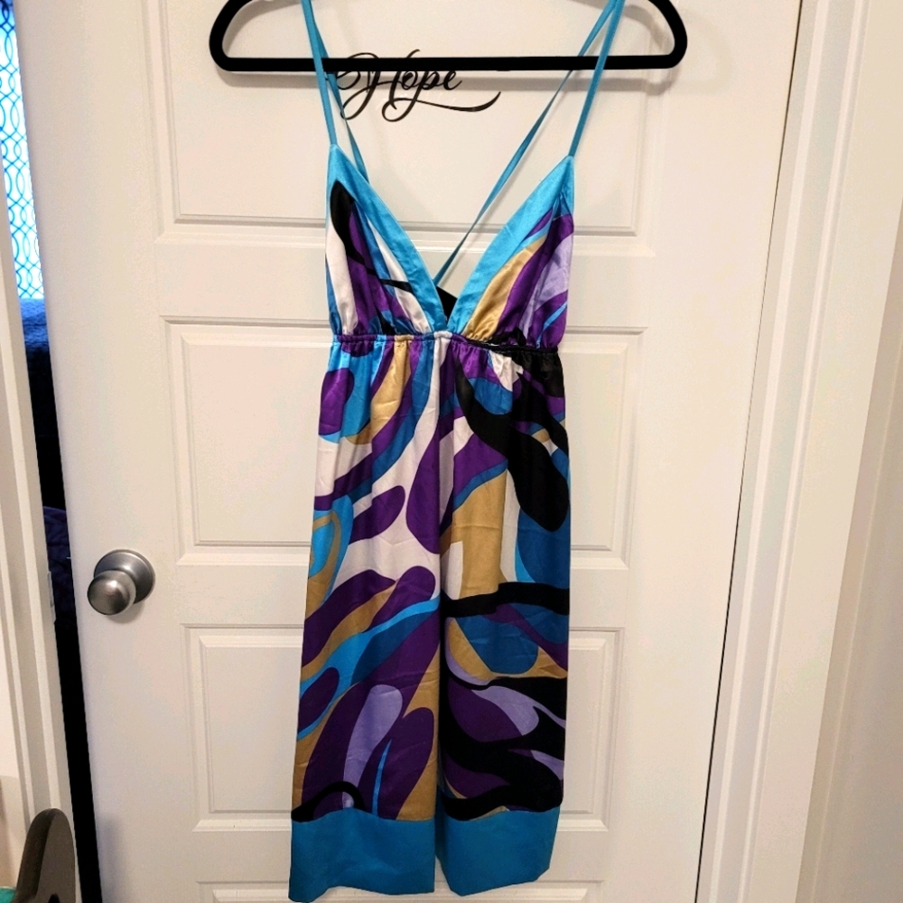 Women's dress
